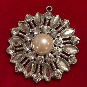 Vintage Silver Tone Clear Crystals and Faux Pearl Center Medallion Pendant
